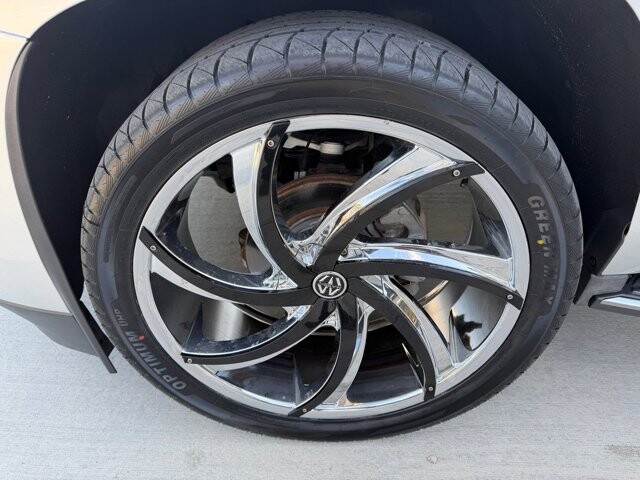 2016 Cadillac Escalade in Knoxville, TN 37920 - 18125460 31