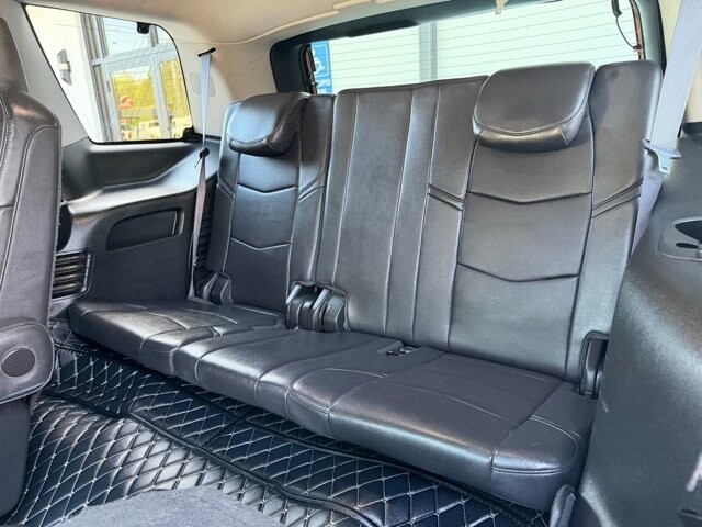 2016 Cadillac Escalade in Knoxville, TN 37920 - 18125460 14