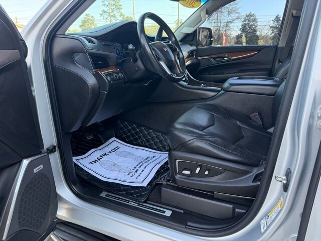 2016 Cadillac Escalade in Knoxville, TN 37920 - 18125460 11