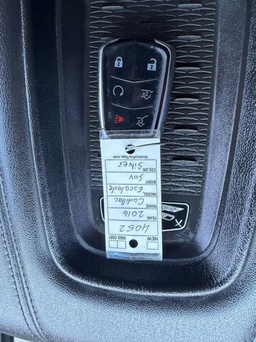 2016 Cadillac Escalade in Knoxville, TN 37920 - 18125460 29