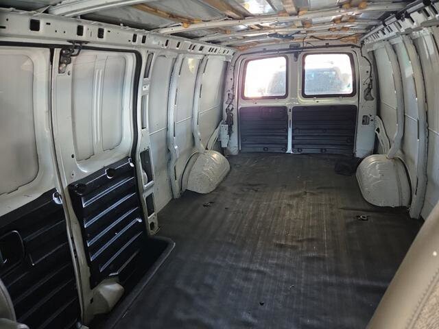 2019 Chevrolet Express 2500 in Blauvelt, NY 10913 - 18125475 11