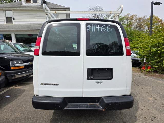 2019 Chevrolet Express 2500 in Blauvelt, NY 10913 - 18125475 7