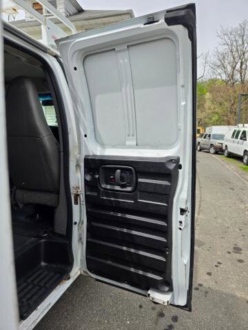 2019 Chevrolet Express 2500 in Blauvelt, NY 10913 - 18125475 48