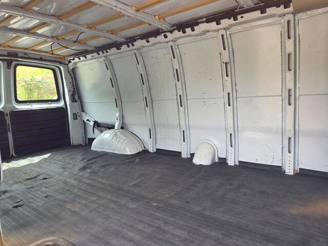 2019 Chevrolet Express 2500 in Blauvelt, NY 10913 - 18125475 50