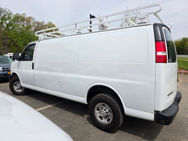 2019 Chevrolet Express 2500 in Blauvelt, NY 10913 - 18125475 6
