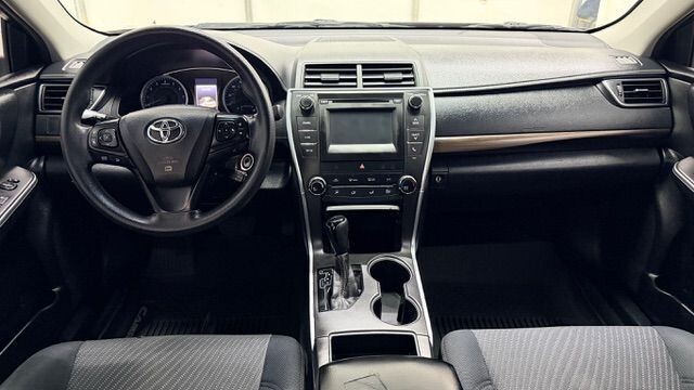 2017 Toyota Camry in Austell, GA 30168 - 18125515 15