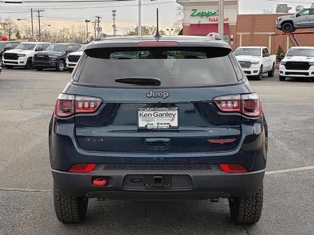 2026 Jeep Compass in Bedford, OH 44146 - 18125546 4