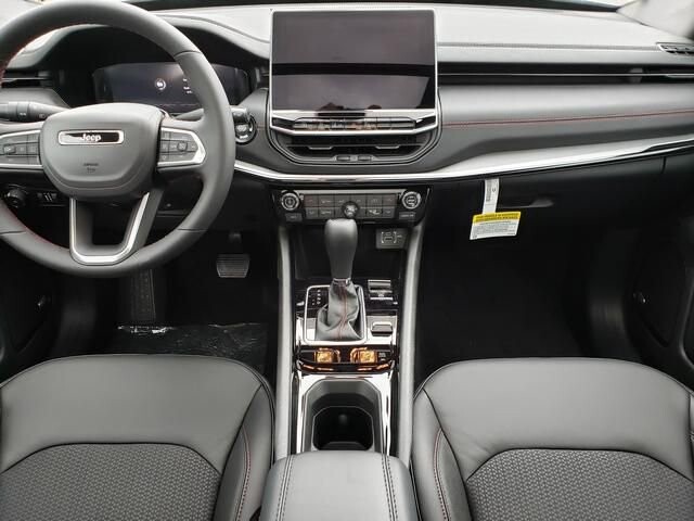2026 Jeep Compass in Bedford, OH 44146 - 18125546 9