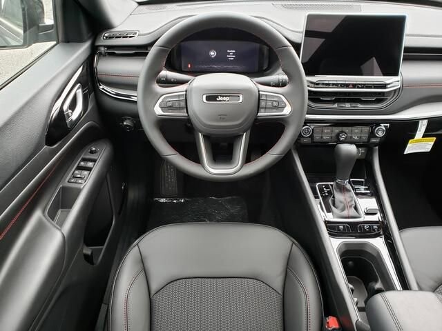 2026 Jeep Compass in Bedford, OH 44146 - 18125546 10