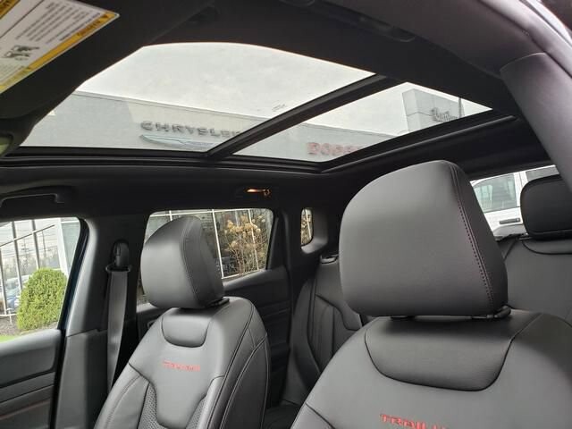 2026 Jeep Compass in Bedford, OH 44146 - 18125546 7