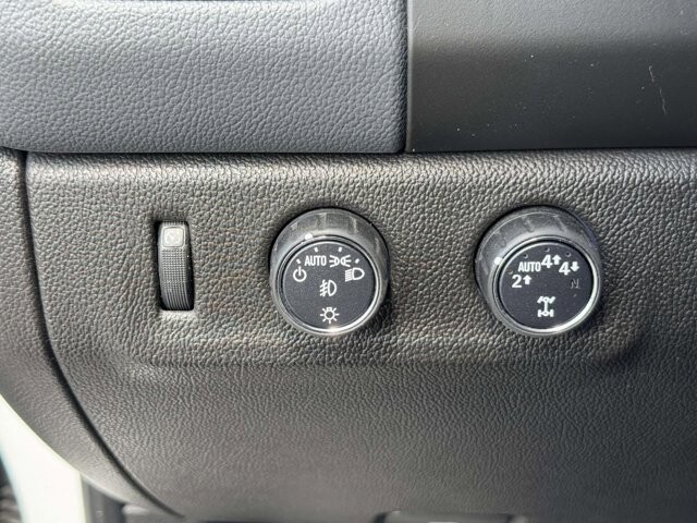 2018 Chevrolet Colorado in Winchester, VA 22602 - 18125549 24