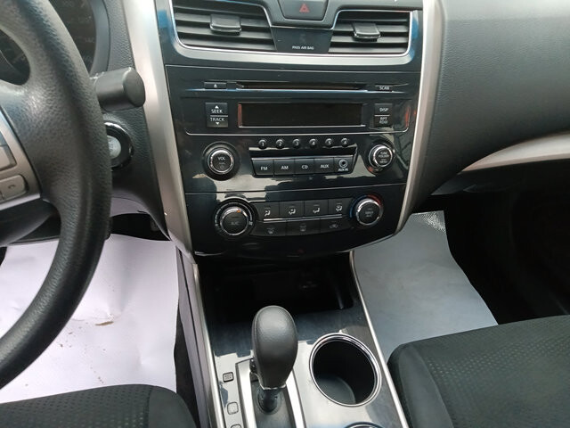 2014 Nissan Altima in DuBois, PA 15801 - 18125550 10