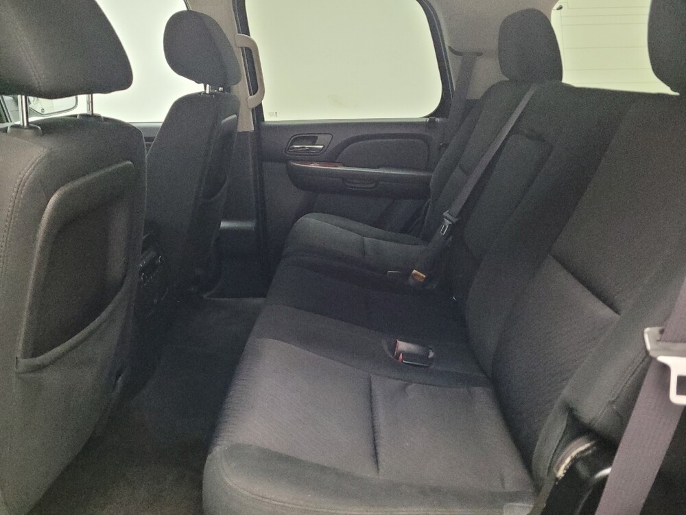 2014 Chevrolet Tahoe in Riverside, CA 92504 - 18125555 18