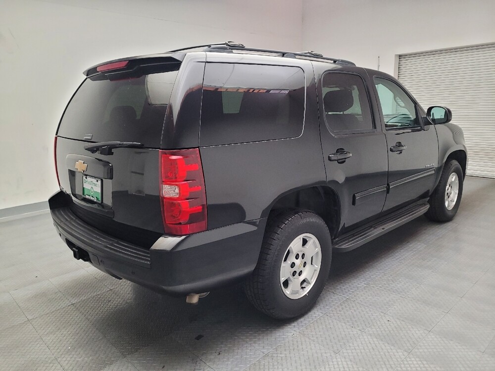 2014 Chevrolet Tahoe in Riverside, CA 92504 - 18125555 9