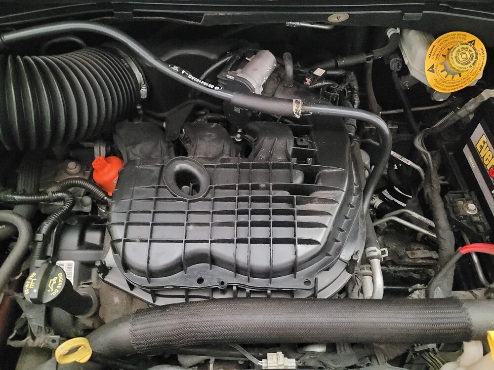 2018 Dodge Grand Caravan in Riverside, CA 92504 - 18125557 30