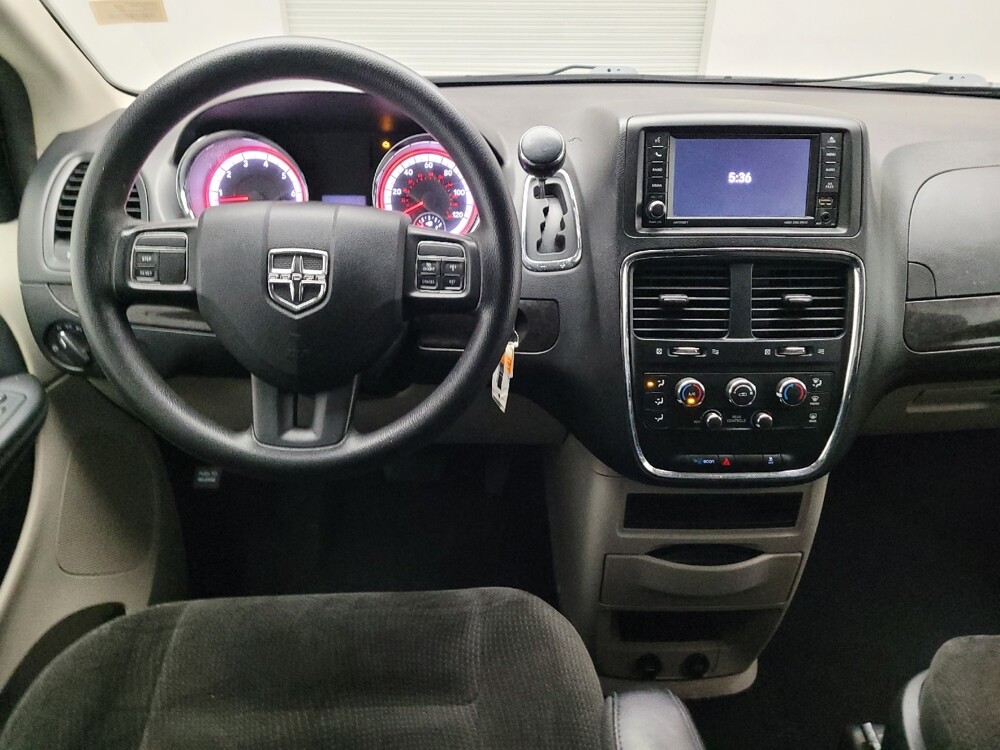 2018 Dodge Grand Caravan in Riverside, CA 92504 - 18125557 22