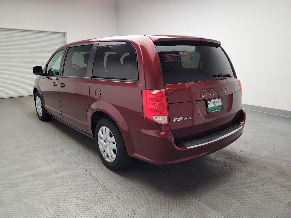 2018 Dodge Grand Caravan in Riverside, CA 92504 - 18125557 5