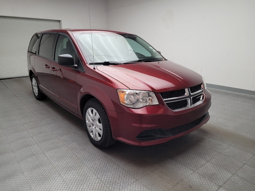2018 Dodge Grand Caravan in Riverside, CA 92504 - 18125557 13