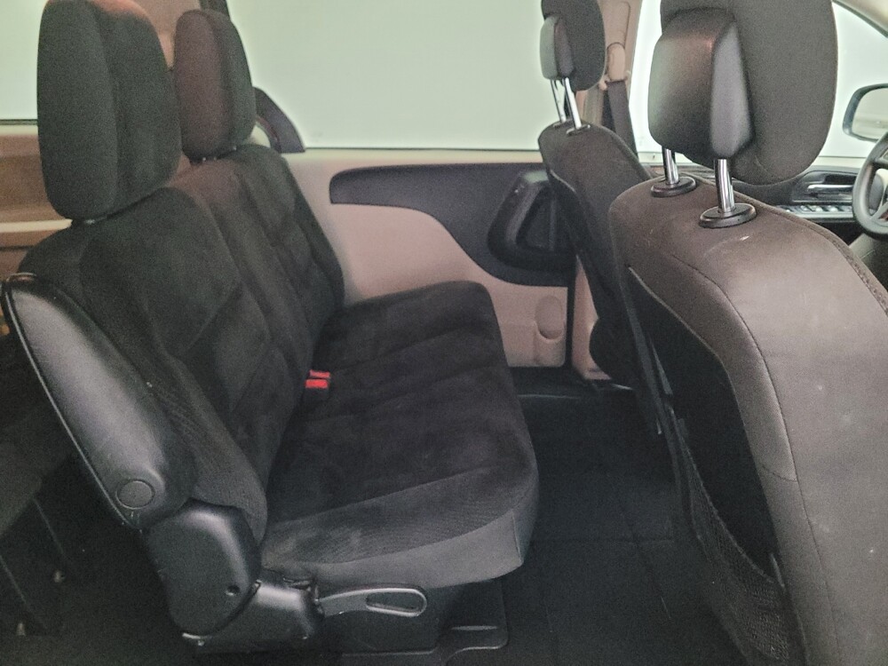 2018 Dodge Grand Caravan in Riverside, CA 92504 - 18125557 19