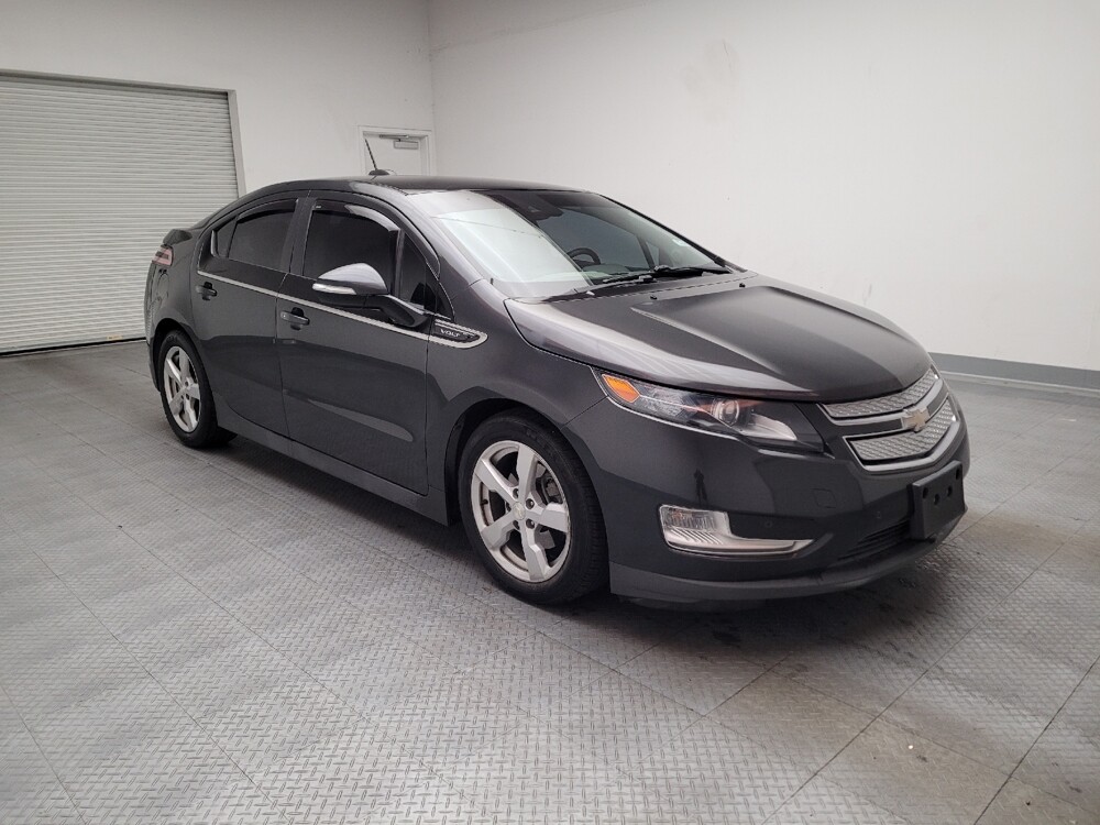 2015 Chevrolet Volt in Montclair, CA 91763 - 18125559 13