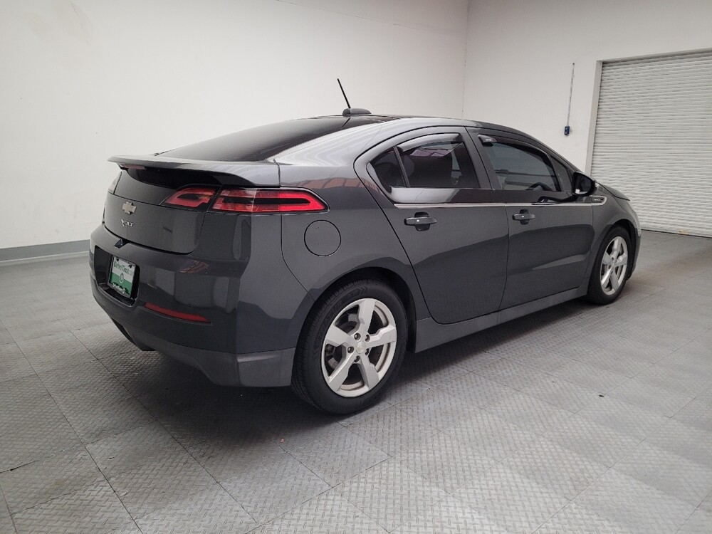 2015 Chevrolet Volt in Montclair, CA 91763 - 18125559 9