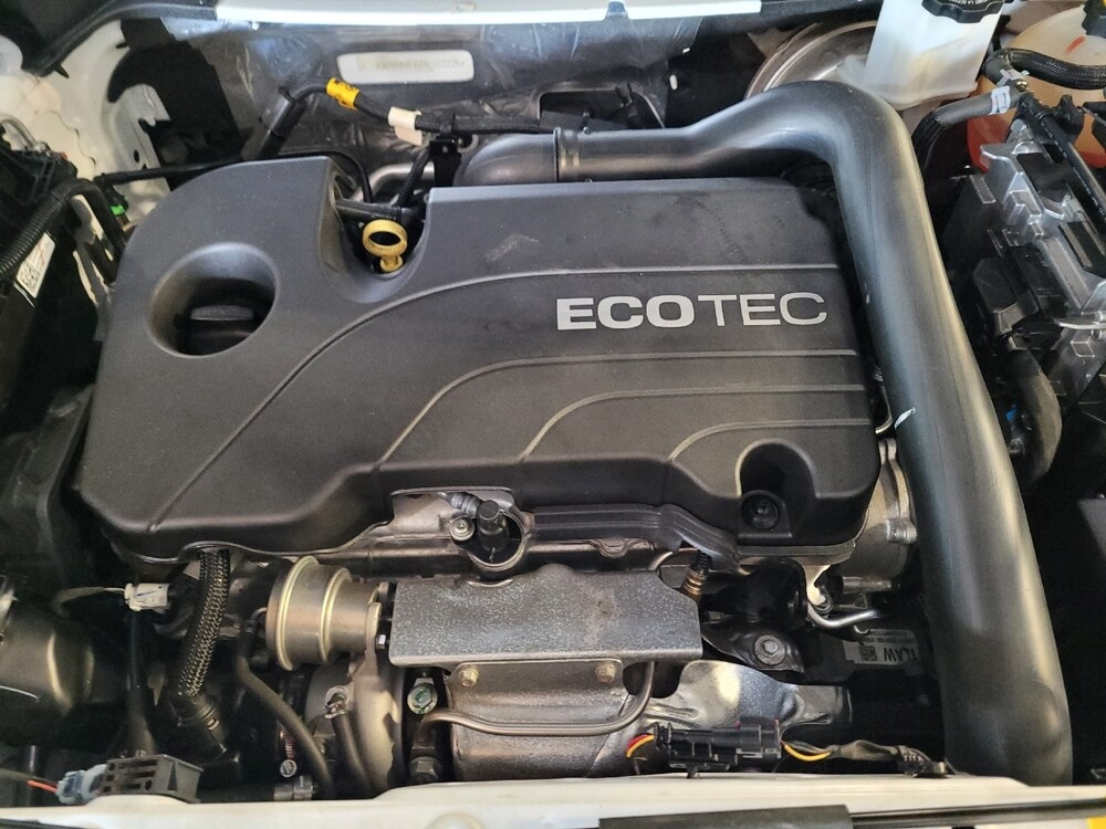 2022 Chevrolet Equinox in Riverside, CA 92504 - 18125560 30