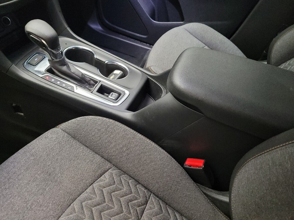 2022 Chevrolet Equinox in Riverside, CA 92504 - 18125560 26