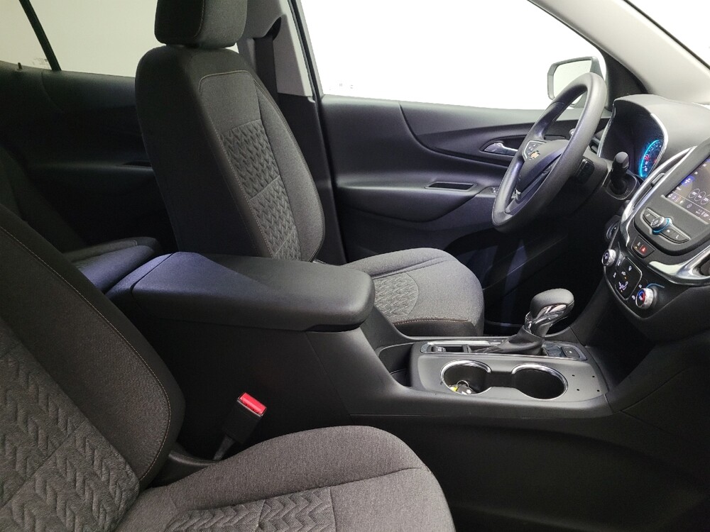 2022 Chevrolet Equinox in Riverside, CA 92504 - 18125560 21