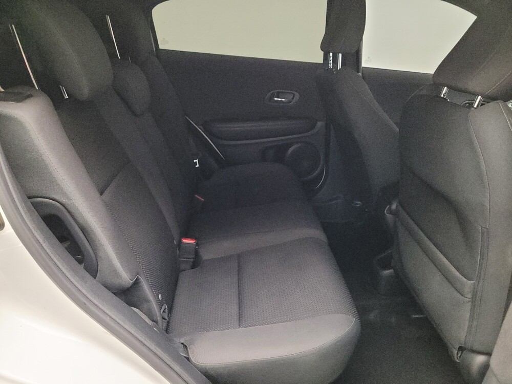 2021 Honda HR-V in Torrance, CA 90504 - 18125562 19