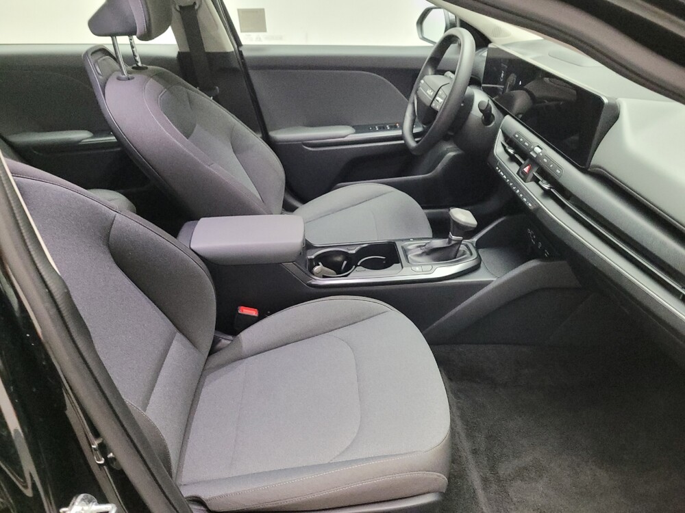 2025 Kia K4 in Riverside, CA 92504 - 18125567 21