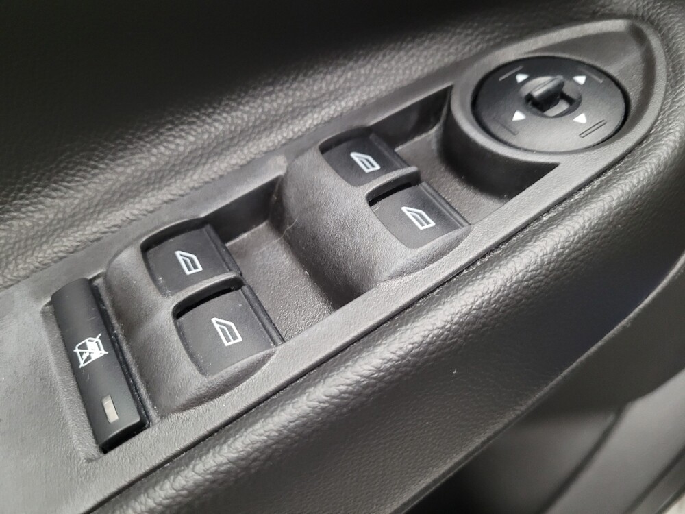 2016 Ford Escape in Bakersfield, CA 93309 - 18125571 27