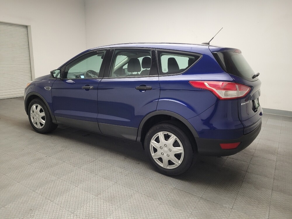 2016 Ford Escape in Bakersfield, CA 93309 - 18125571 3