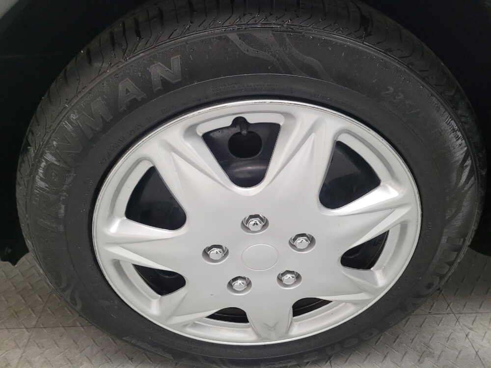 2016 Ford Escape in Bakersfield, CA 93309 - 18125571 31