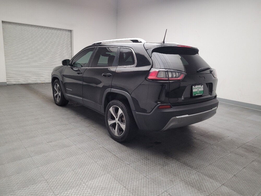 2019 Jeep Cherokee in Riverside, CA 92504 - 18125572 5