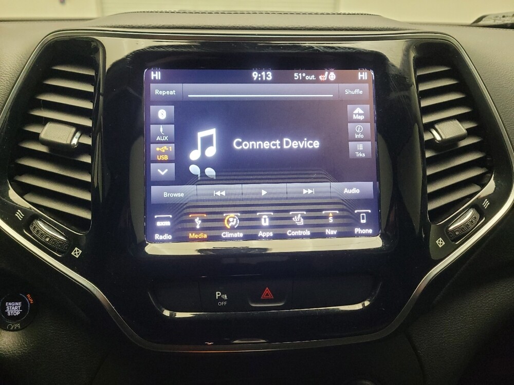 2019 Jeep Cherokee in Riverside, CA 92504 - 18125572 25