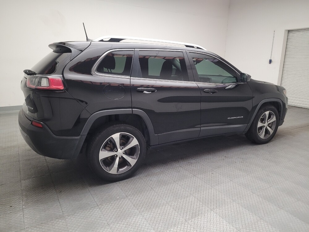 2019 Jeep Cherokee in Riverside, CA 92504 - 18125572 10