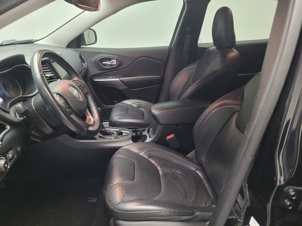 2019 Jeep Cherokee in Riverside, CA 92504 - 18125572 17