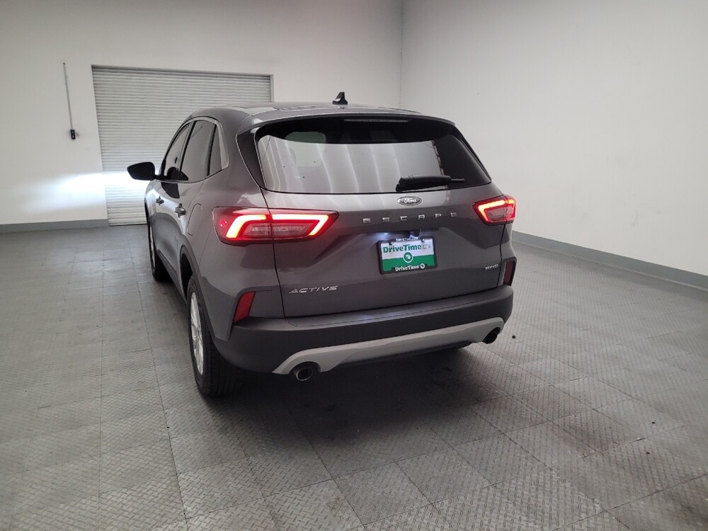 2023 Ford Escape in Torrance, CA 90504 - 18125577 6