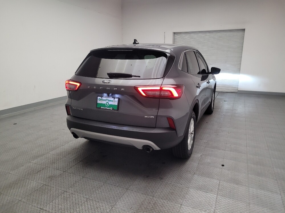 2023 Ford Escape in Torrance, CA 90504 - 18125577 7