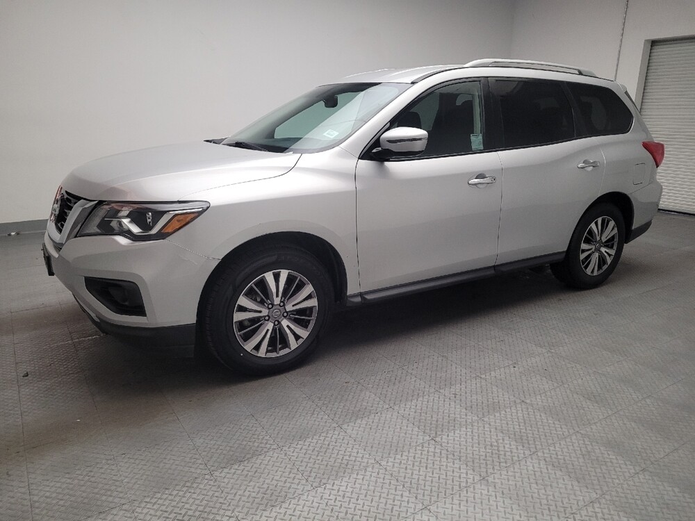 2020 Nissan Pathfinder in Bakersfield, CA 93309 - 18125578 2