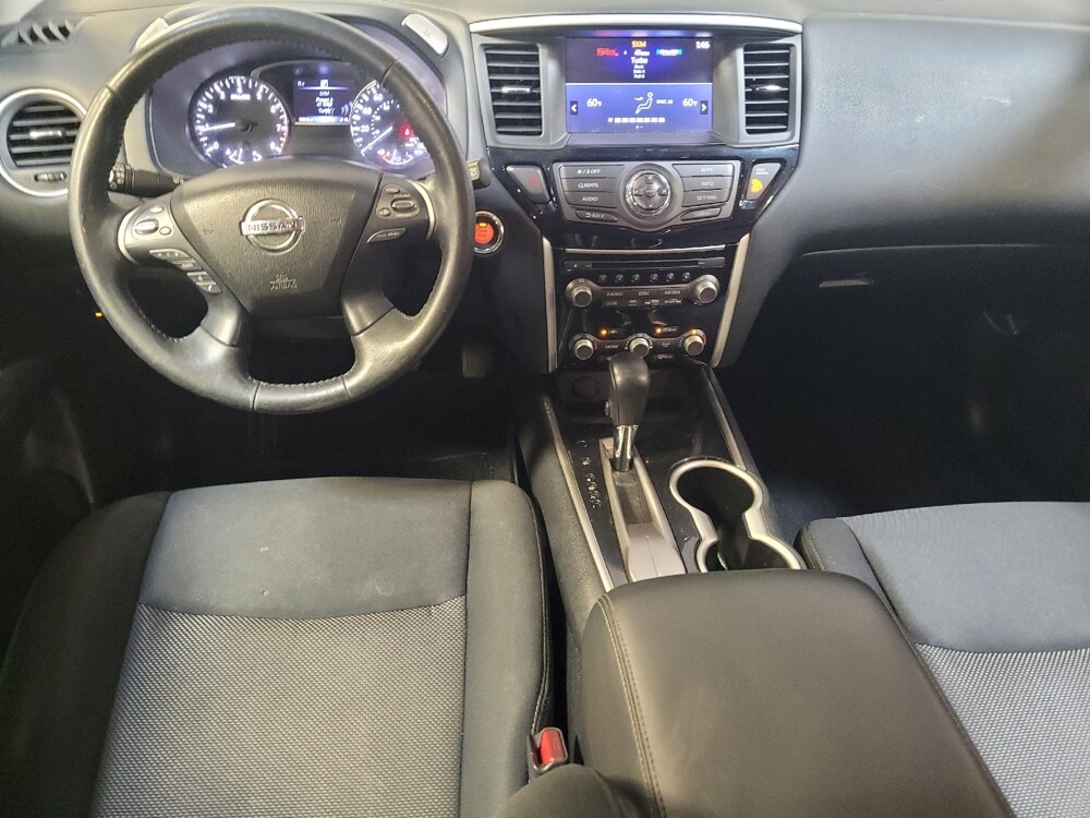 2020 Nissan Pathfinder in Bakersfield, CA 93309 - 18125578 22