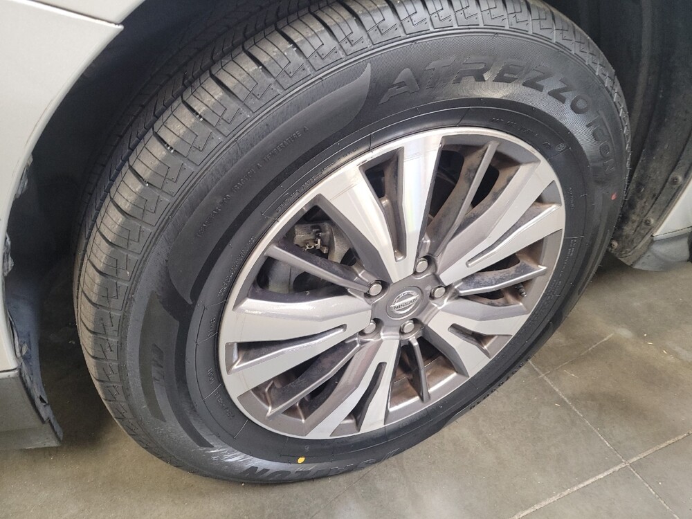 2020 Nissan Pathfinder in Bakersfield, CA 93309 - 18125578 31