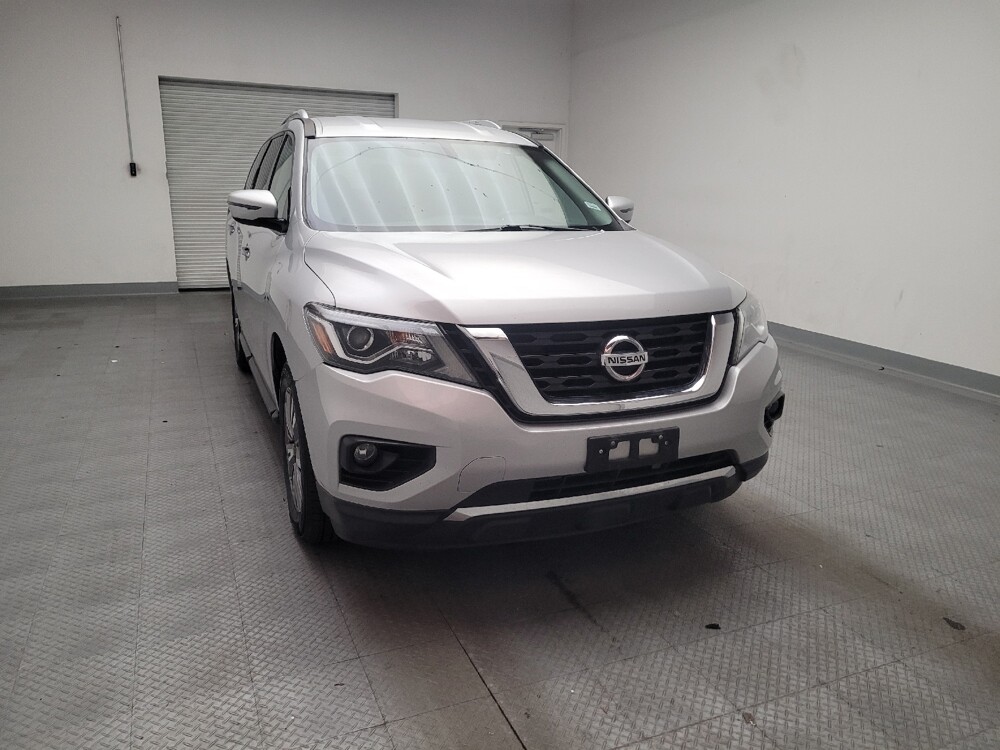 2020 Nissan Pathfinder in Bakersfield, CA 93309 - 18125578 14