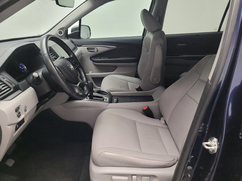 2019 Honda Pilot in Downey, CA 90241 - 18125579 17