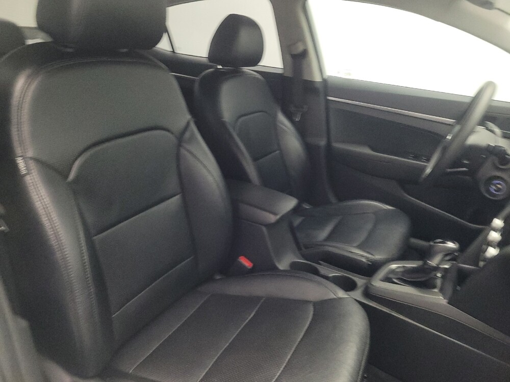 2020 Hyundai Elantra in Birmingham, AL 35215 - 18125583 21