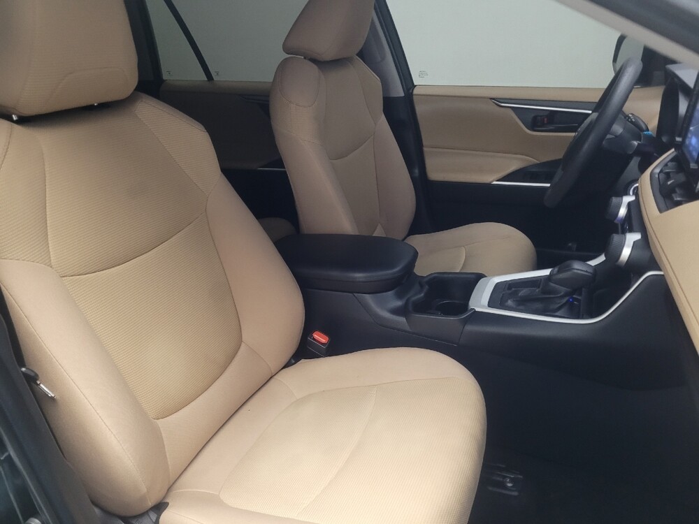 2022 Toyota RAV4 in Conyers, GA 30094 - 18125584 21