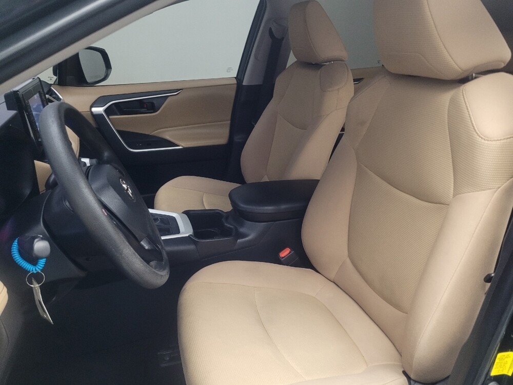 2022 Toyota RAV4 in Conyers, GA 30094 - 18125584 17