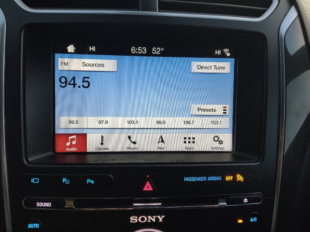 2018 Ford Explorer in Stone Mountain, GA 30083 - 18125593 25