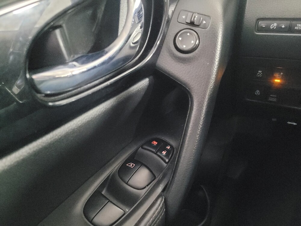 2017 Nissan Rogue Sport in Union City, GA 30291 - 18125596 27