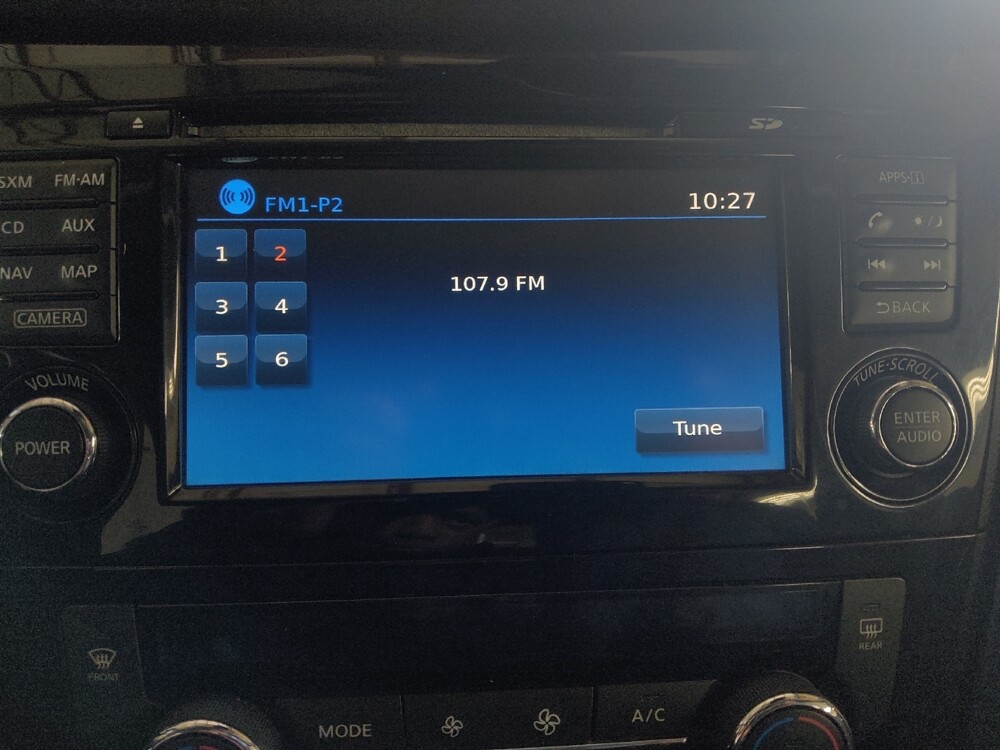 2017 Nissan Rogue Sport in Union City, GA 30291 - 18125596 25